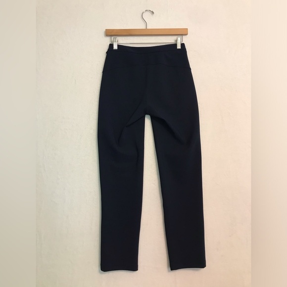 Lululemon blue On The Move Pant True Navy size 2 - Picture 9 of 12